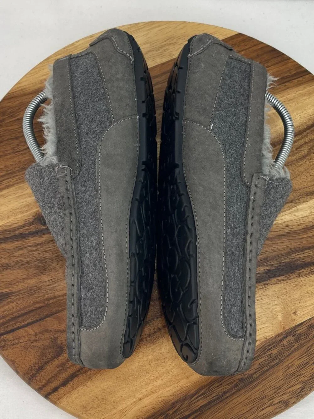 UGG Ascot 3233 Mens 10 Gray Wool Moccasin Slip On Loafer Slippers 1103890